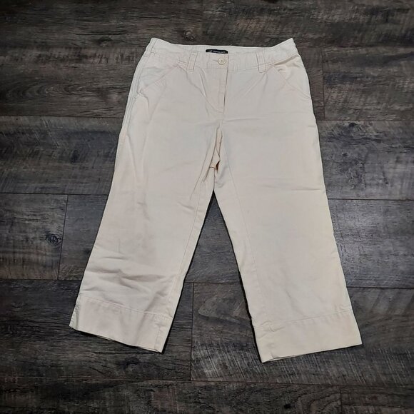 INC International Concepts Pants - INC Internation Concepts 6 Petite 100% Cotton Butter Cream Capri Pants Preppie